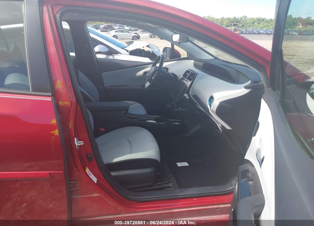 2016 TOYOTA PRIUS THREE VIN: JTDKARFU1G3516638