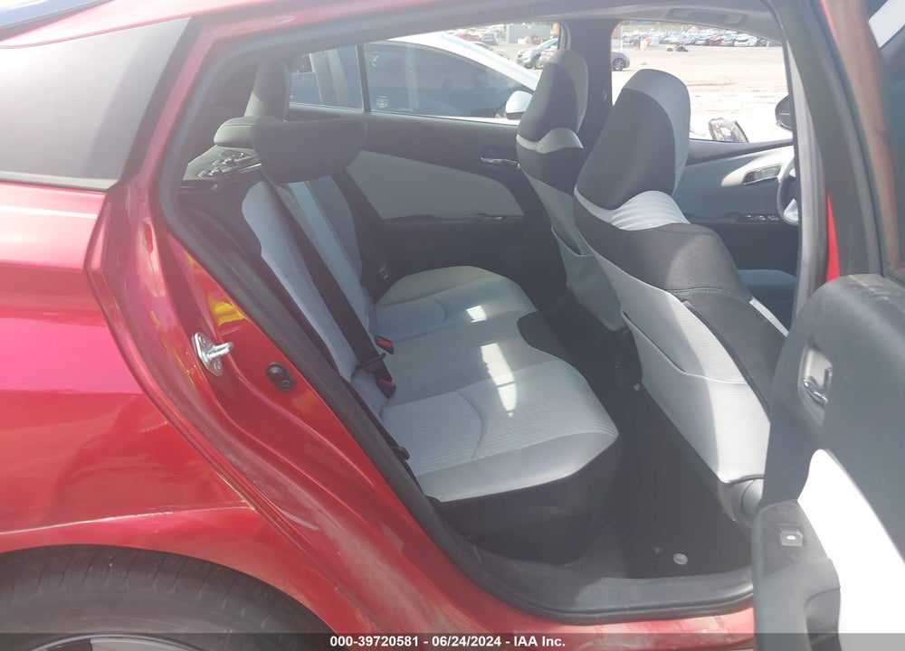 2016 TOYOTA PRIUS THREE VIN: JTDKARFU1G3516638
