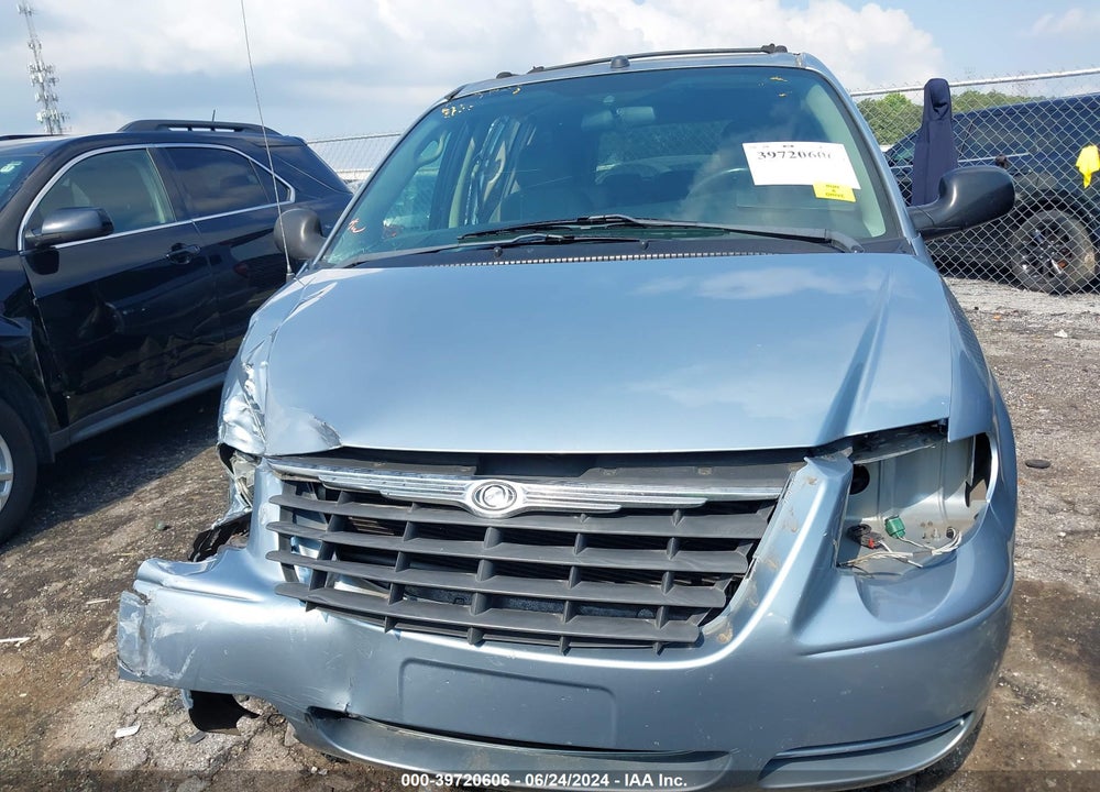 2005 CHRYSLER TOWN & COUNTRY TOURING VIN: 2C4GP54L75R416958