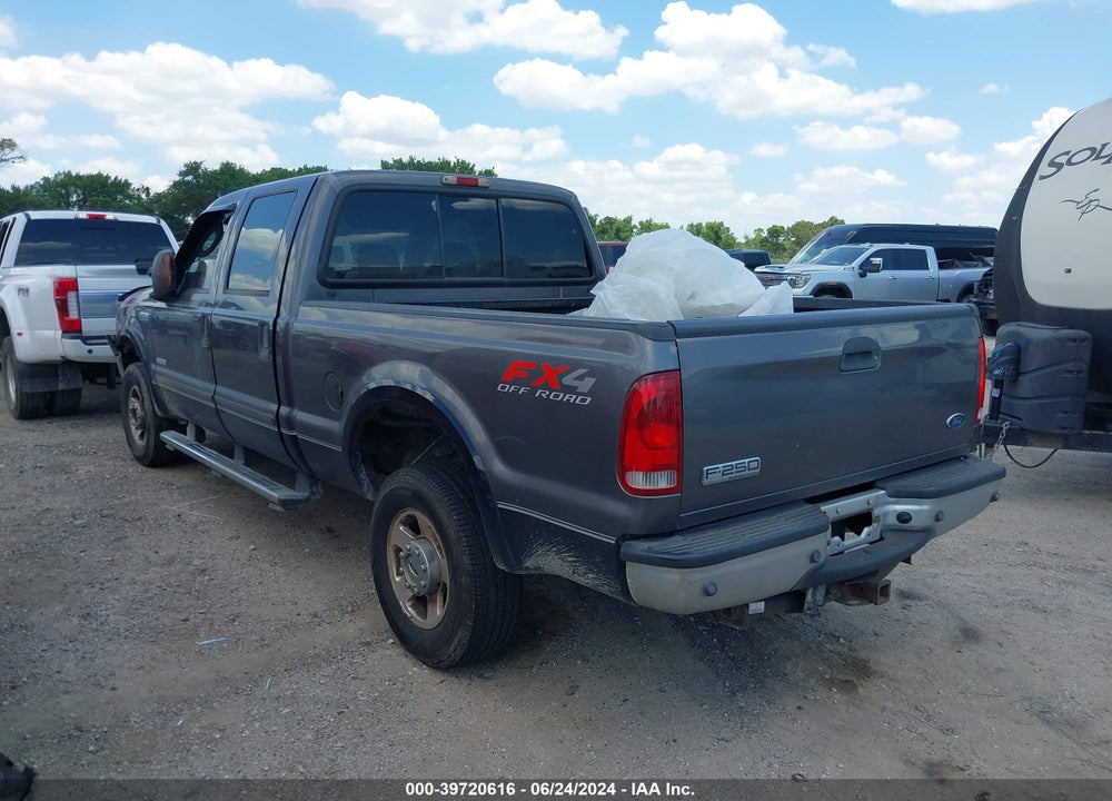2005 FORD F-250 LARIAT/XL/XLT VIN: 1FTSW21P05EA75144