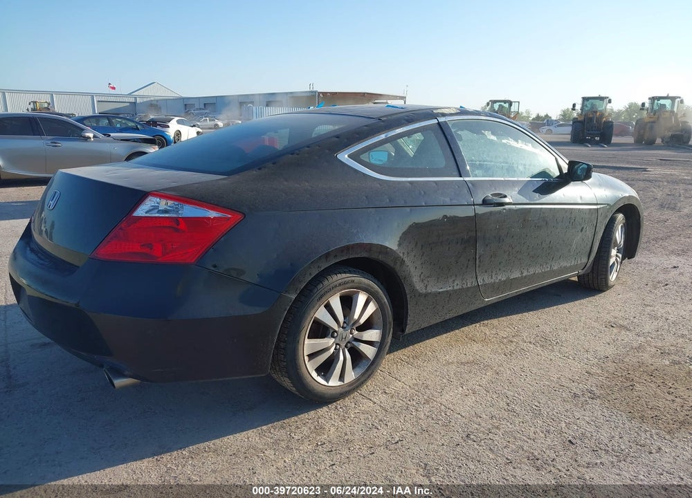 2009 HONDA ACCORD 2.4 EX VIN: 1HGCS12719A024548