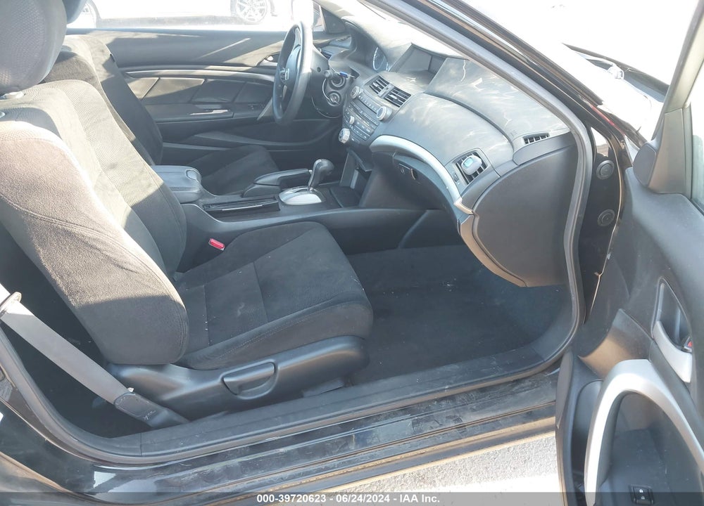 2009 HONDA ACCORD 2.4 EX VIN: 1HGCS12719A024548