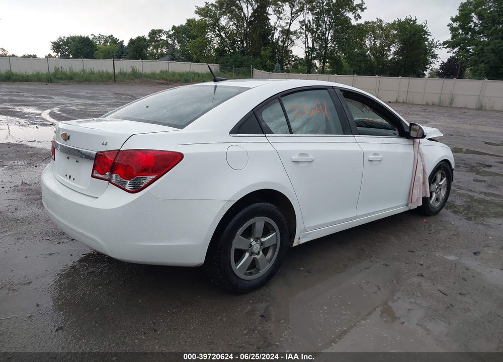 2014 CHEVROLET CRUZE 1LT AUTO VIN: 1G1PC5SB8E7352767