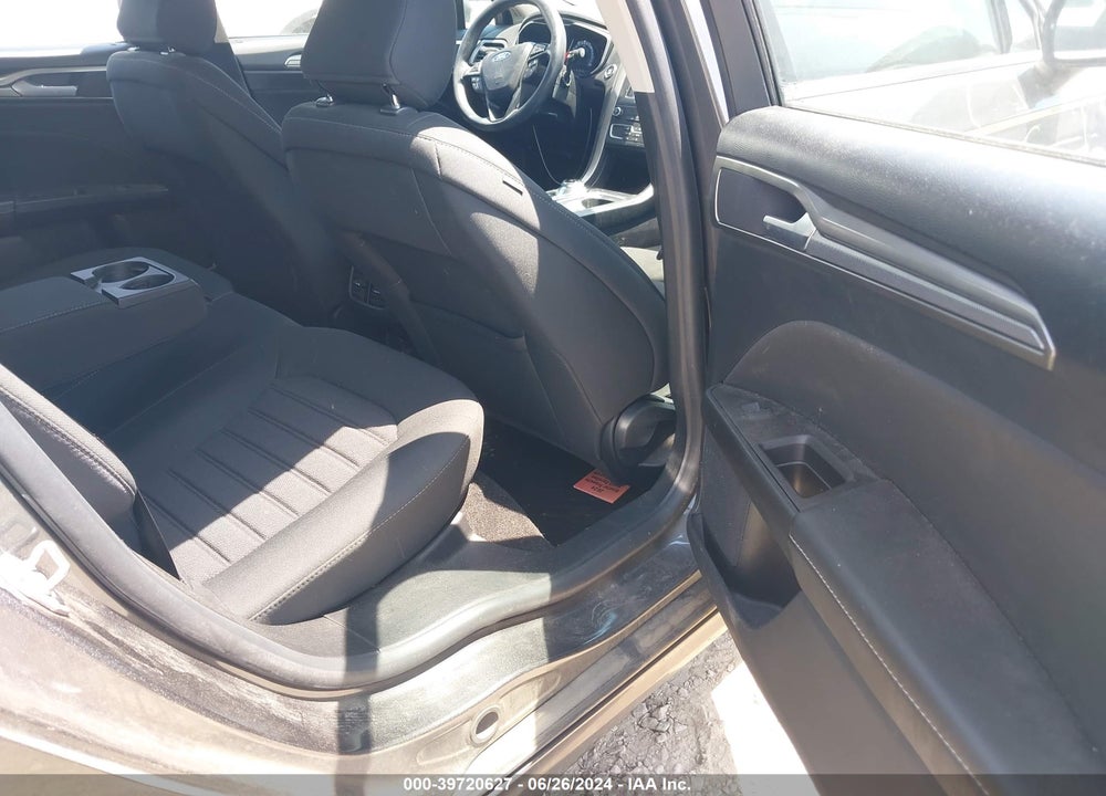 2020 FORD FUSION SE VIN: 3FA6P0HD6LR160391
