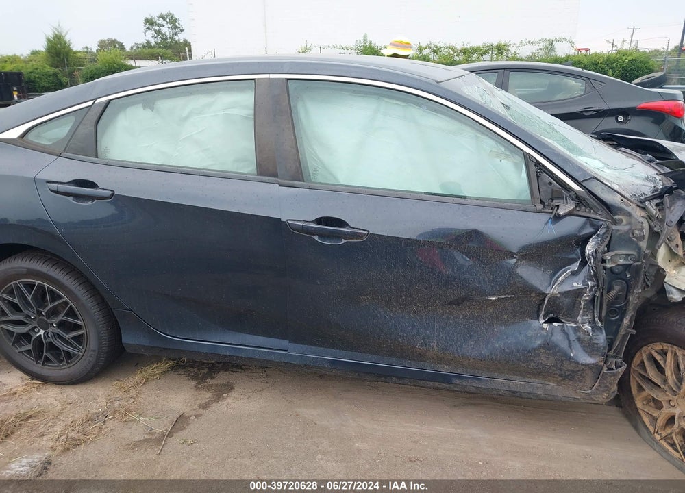 2017 HONDA CIVIC LX VIN: 2HGFC2F58HH572166