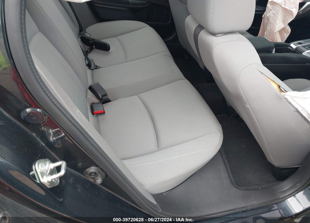 2017 HONDA CIVIC LX VIN: 2HGFC2F58HH572166