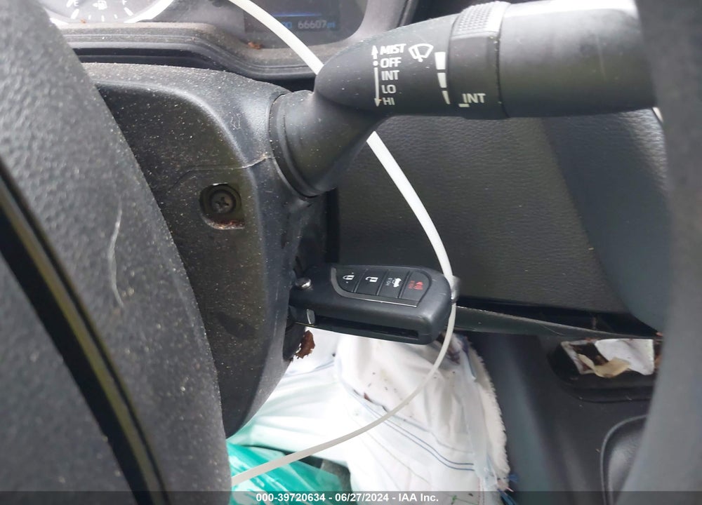 2022 TOYOTA COROLLA LE VIN: 5YFEPMAE0NP311881
