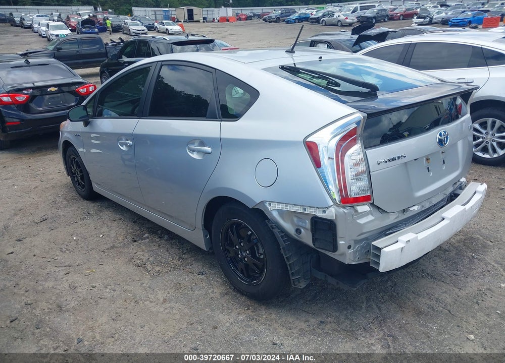2015 TOYOTA PRIUS TWO VIN: JTDKN3DU7F1986977