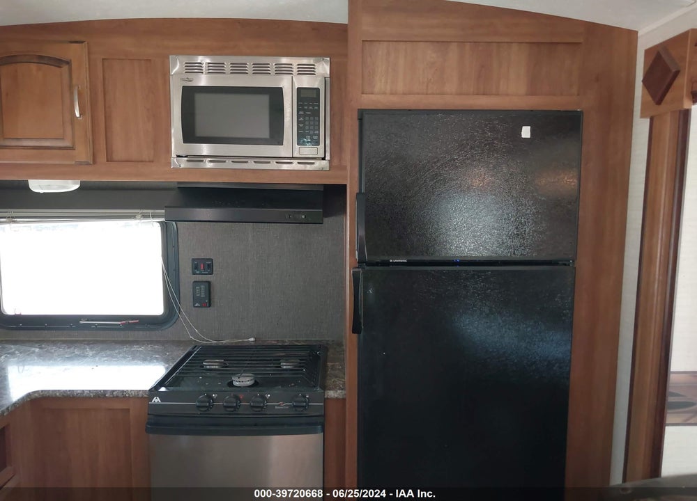 2016 KEYS SPRINGDALE VIN: 4YDT29329G3100984
