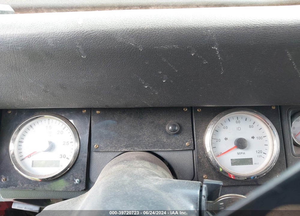1994 JEEP WRANGLER / YJ S VIN: 1J4FY19P4RP411800