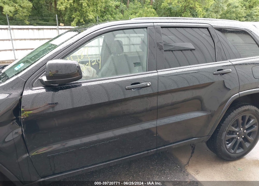2018 JEEP GRAND CHEROKEE ALTITUDE 4X4 VIN: 1C4RJFAG9JC227075
