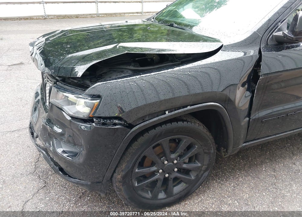 2018 JEEP GRAND CHEROKEE ALTITUDE 4X4 VIN: 1C4RJFAG9JC227075