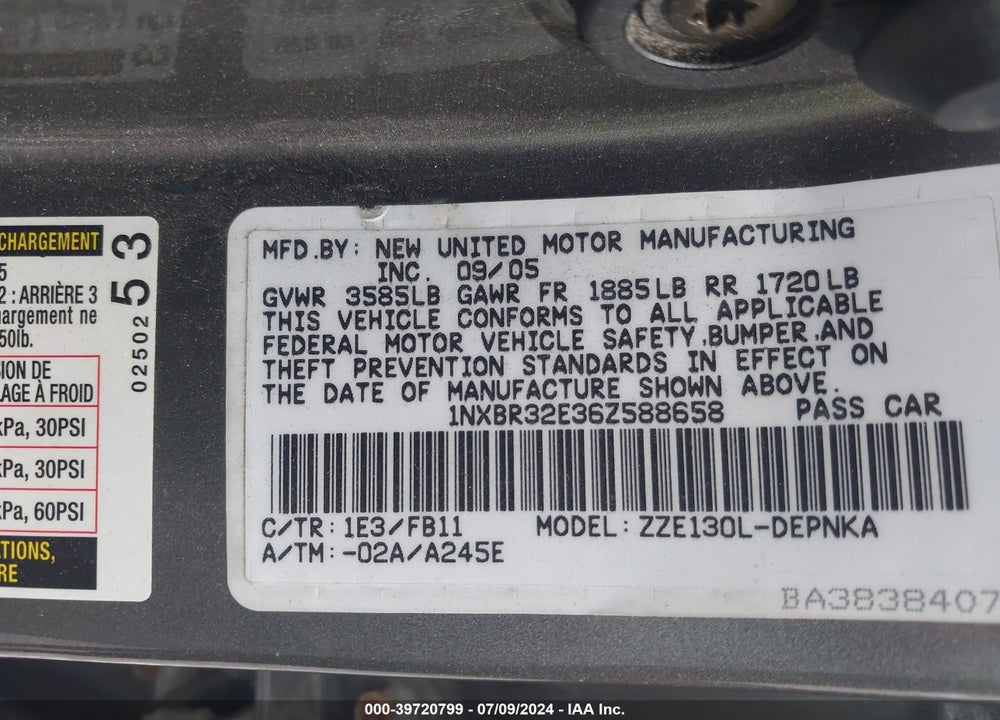 2006 TOYOTA COROLLA LE VIN: 1NXBR32E36Z588658