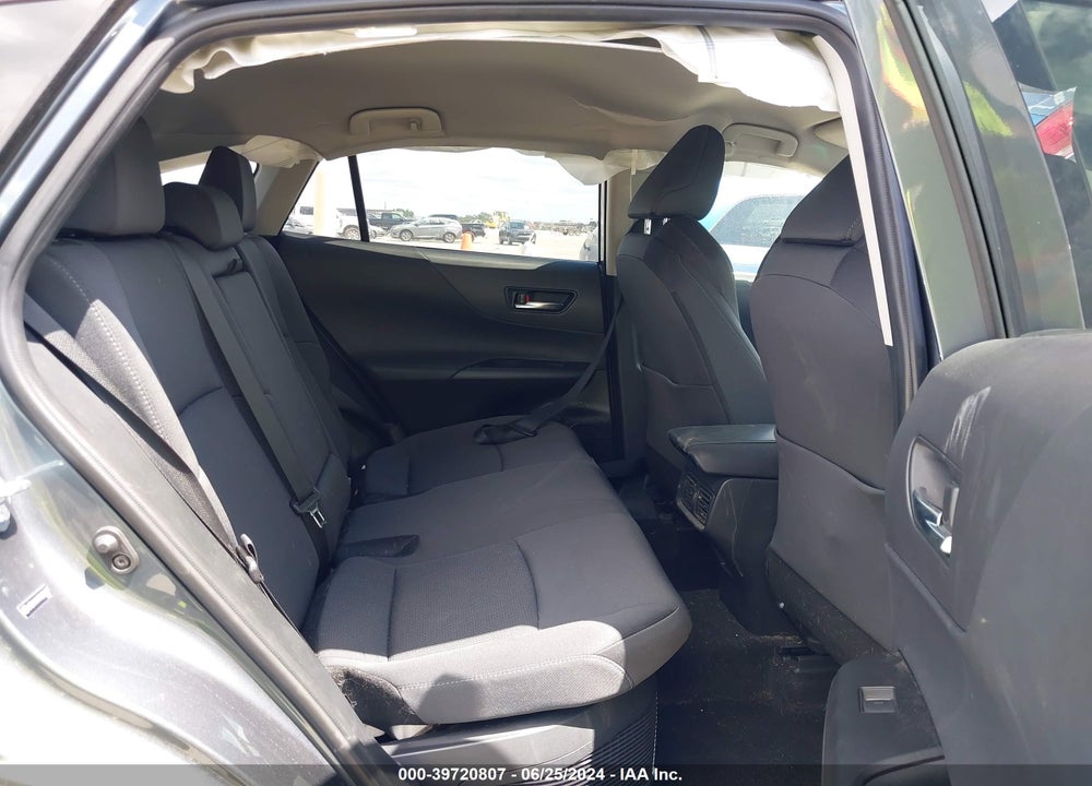 2021 TOYOTA VENZA LE VIN: JTEAAAAH9MJ084407