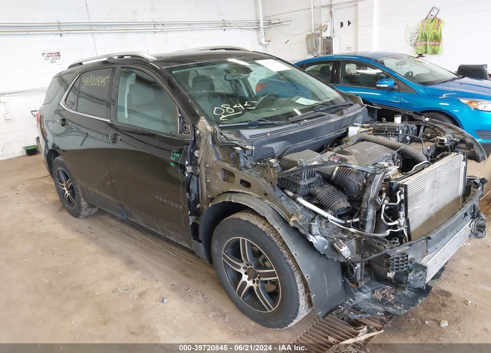 2018 CHEVROLET EQUINOX LT VIN: 2GNAXJEV3J6135225