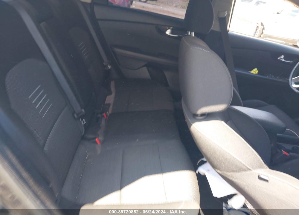 2019 KIA FORTE S VIN: 3KPF34AD3KE093472
