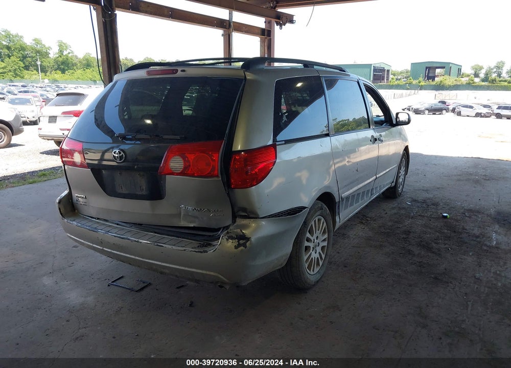 2007 TOYOTA SIENNA XLE VIN: 5TDBK22C57S005935