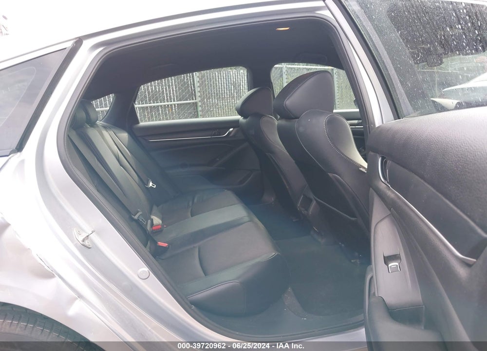 2018 HONDA ACCORD SPORT VIN: 1HGCV1F30JA238725