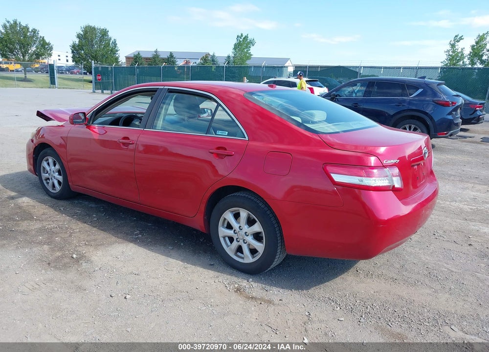 2011 TOYOTA CAMRY LE VIN: 4T1BF3EK1BU682476