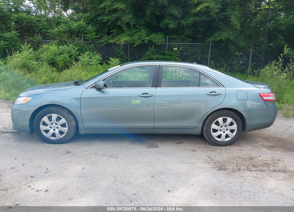 2010 TOYOTA CAMRY LE VIN: 4T4BF3EK1AR071030