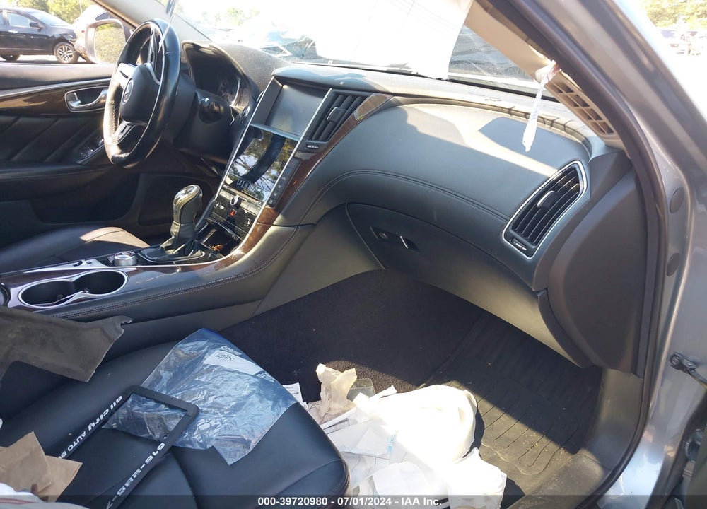2019 INFINITI Q50 3.0T LUXE VIN: JN1EV7AR0KM550374