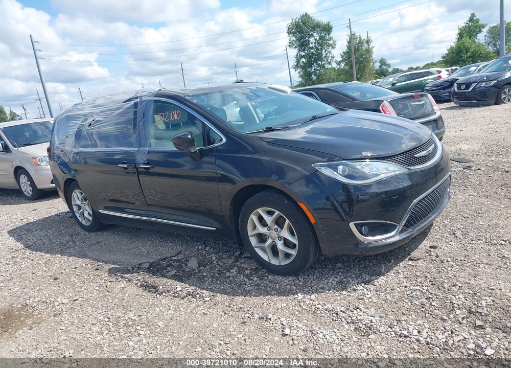 2019 CHRYSLER PACIFICA TOURING L VIN: 2C4RC1BG0KR634593