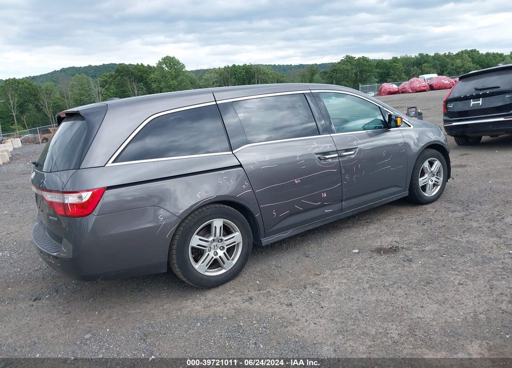 2013 HONDA ODYSSEY TOURING/TOURING ELITE VIN: 5FNRL5H95DB049426