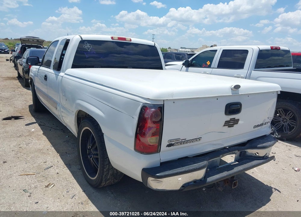 2004 CHEVROLET SILVERADO 1500 LS VIN: 2GCEC19T541267080
