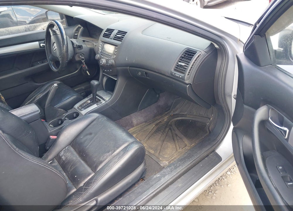 2003 HONDA ACCORD 3.0 EX VIN: 1HGCM82683A016044