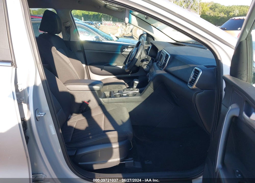 2019 KIA SPORTAGE VIN: KNDPMCAC7K7609206