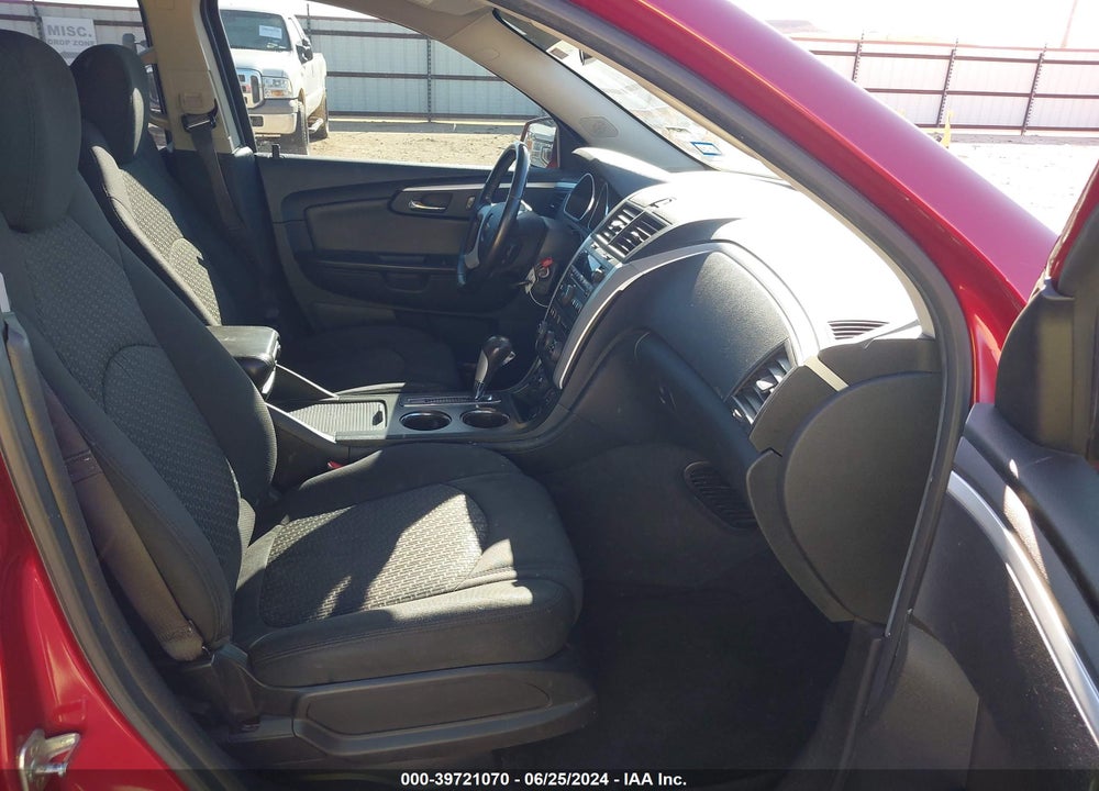 2012 CHEVROLET TRAVERSE 1LT VIN: 1GNKVGED5CJ117948