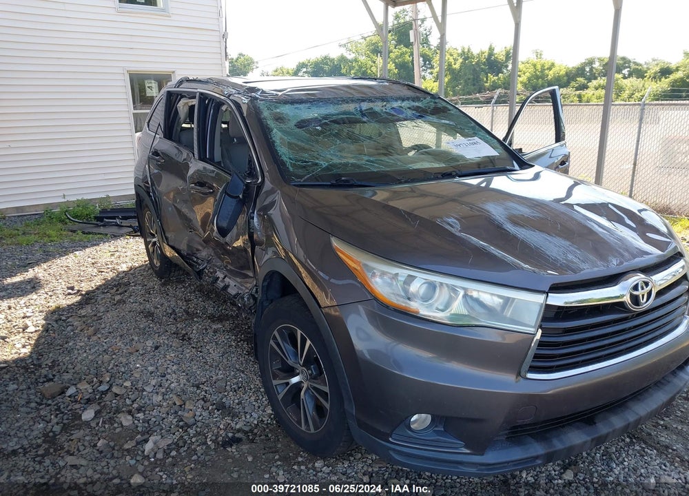 2016 TOYOTA HIGHLANDER XLE V6 VIN: 5TDJKRFH0GS263600