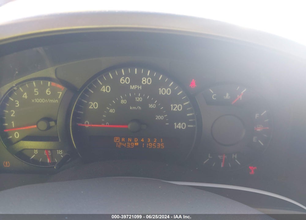 2007 NISSAN TITAN SE VIN: 1N6BA06A77N233454