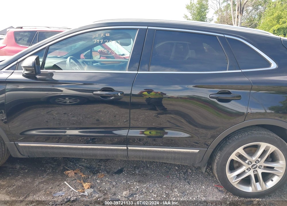 2017 LINCOLN MKC RESERVE VIN: 5LMTJ3DHXHUL23643