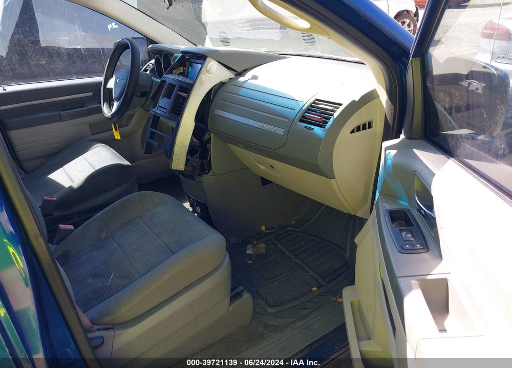 2010 DODGE GRAND CARAVAN SE VIN: 2D4RN4DE2AR125405