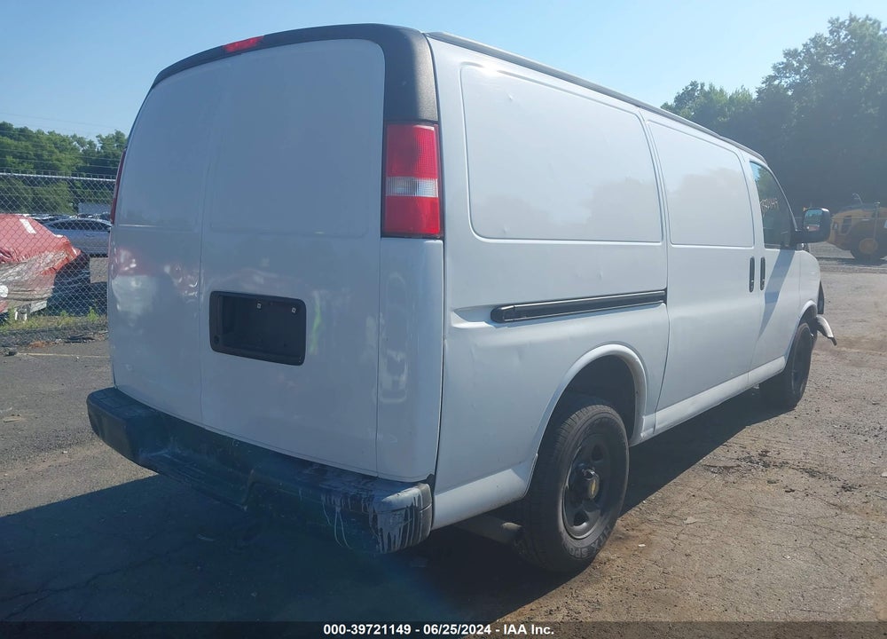 2004 CHEVROLET EXPRESS VIN: 1GCFG15X141135506