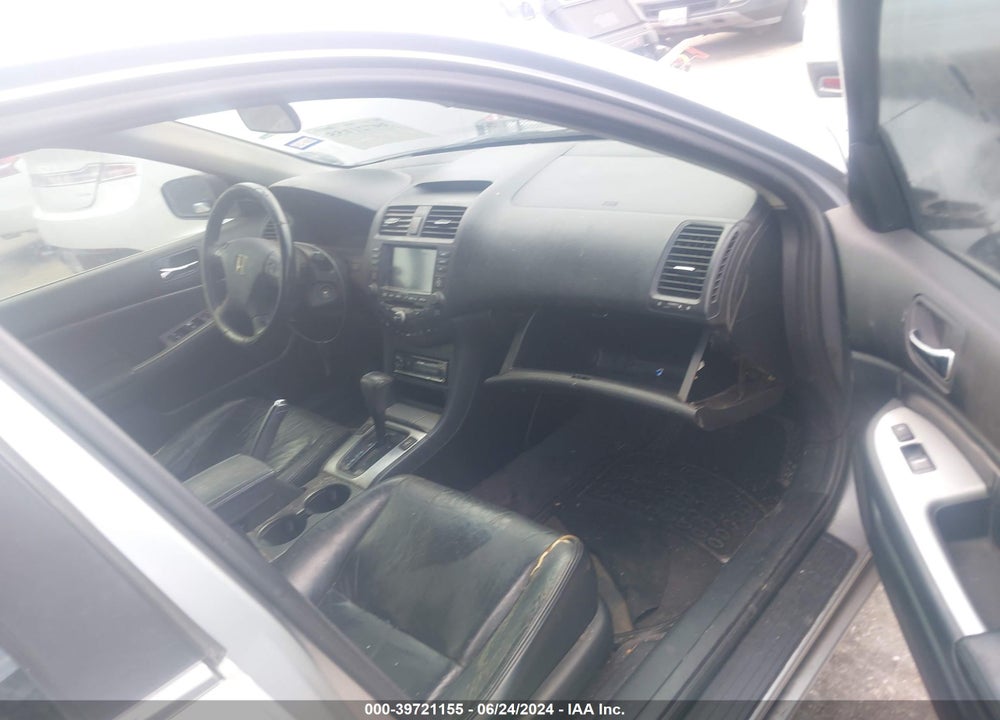 2003 HONDA ACCORD 2.4 EX VIN: JHMCM56703C036100