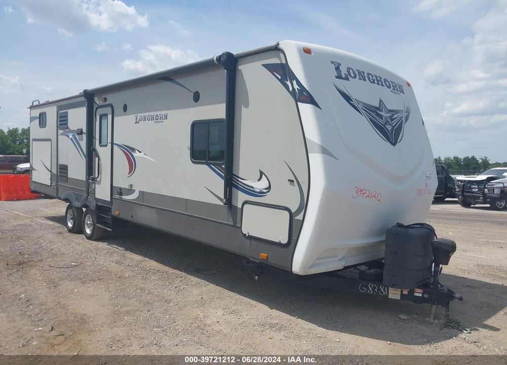 2017 CROSSROADS LONGHORN M33BH VIN: 4V0TC3325HG008381