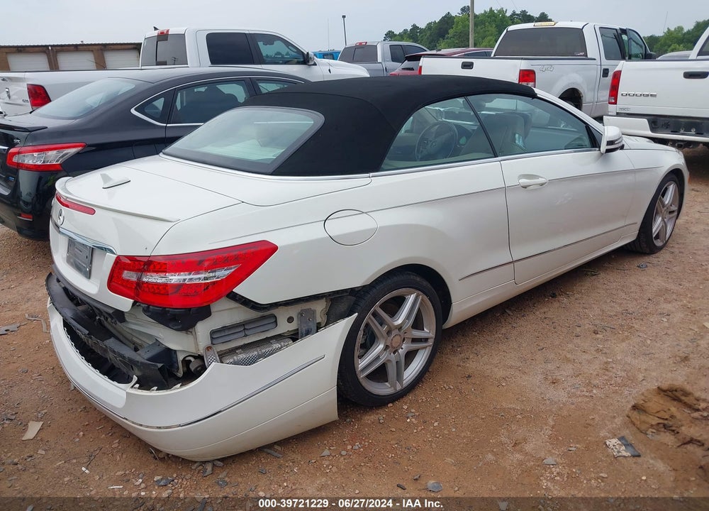 2011 MERCEDES-BENZ E 350 VIN: WDDKK5GF8BF083502