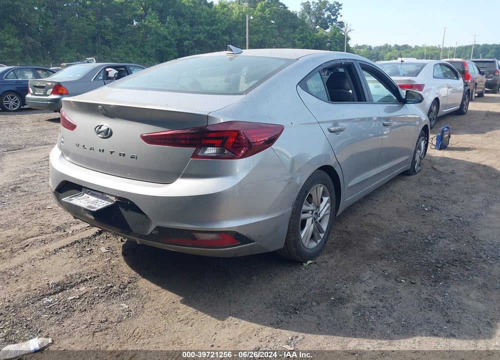 2020 HYUNDAI ELANTRA SEL VIN: 5NPD84LF5LH554661