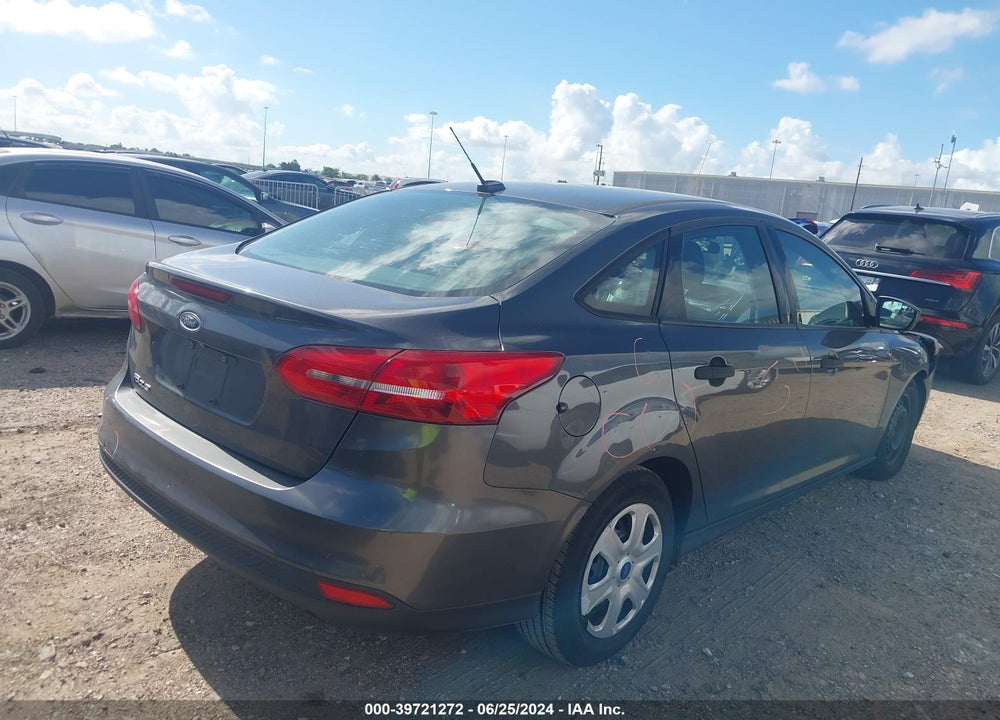 2018 FORD FOCUS VIN: 1FADP3E25JL322860