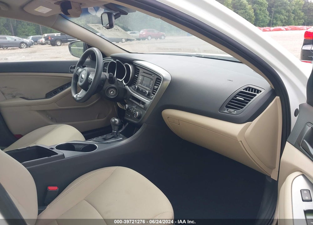 2015 KIA OPTIMA LX VIN: KNAGM4A73F5639150