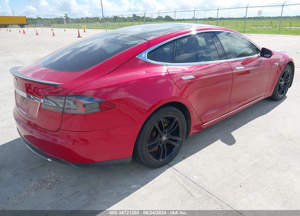 2014 TESLA MODEL S P85 VIN: 5YJSA1H16EFP39276