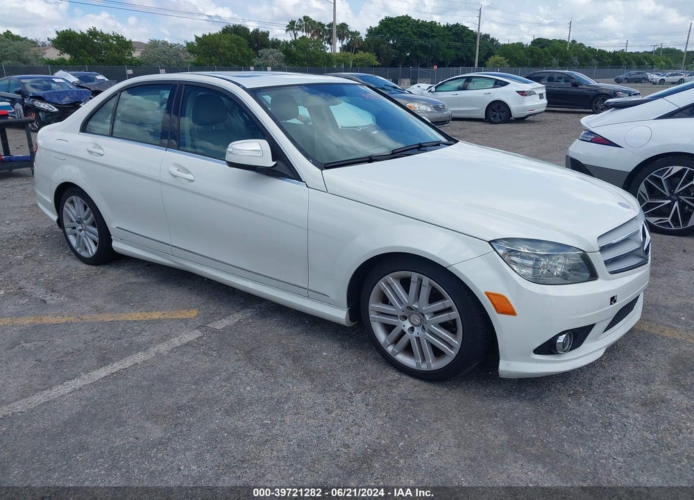 2009 MERCEDES-BENZ C 300 LUXURY/SPORT VIN: WDDGF54X79R074094