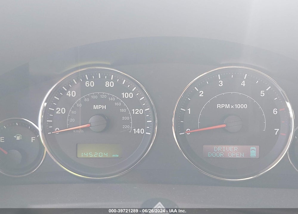 2007 JEEP COMMANDER SPORT VIN: 1J8HG48K67C510365