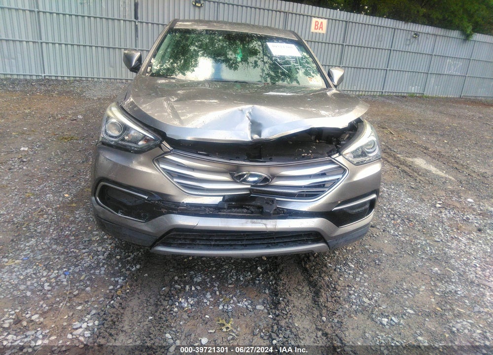 2017 HYUNDAI SANTA FE SPORT 2.4L VIN: 5XYZTDLB8HG404656