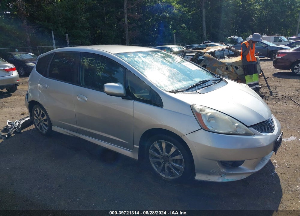 2012 HONDA FIT SPORT VIN: JHMGE8H5XCC006968