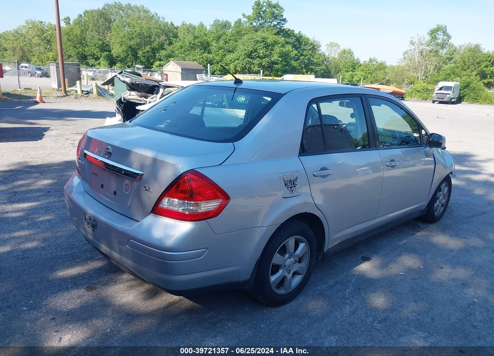 2009 NISSAN VERSA 1.8SL VIN: 3N1BC11E39L497564