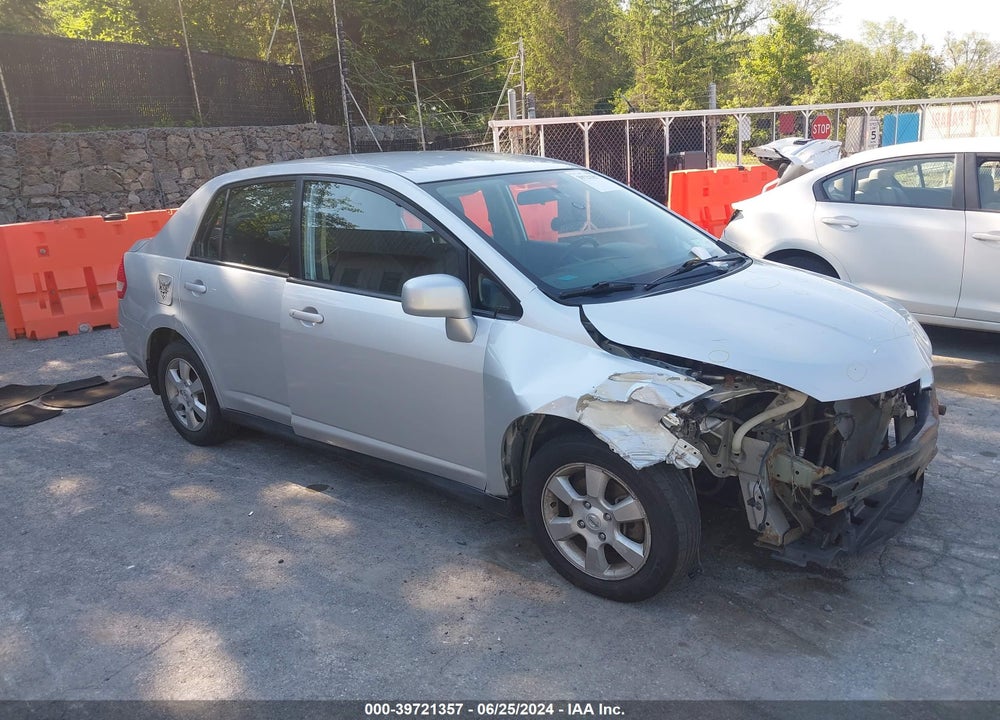 2009 NISSAN VERSA 1.8SL VIN: 3N1BC11E39L497564