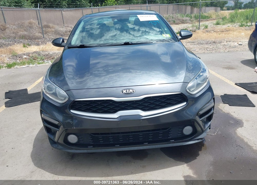 2019 KIA FORTE LXS VIN: 3KPF24AD0KE102972